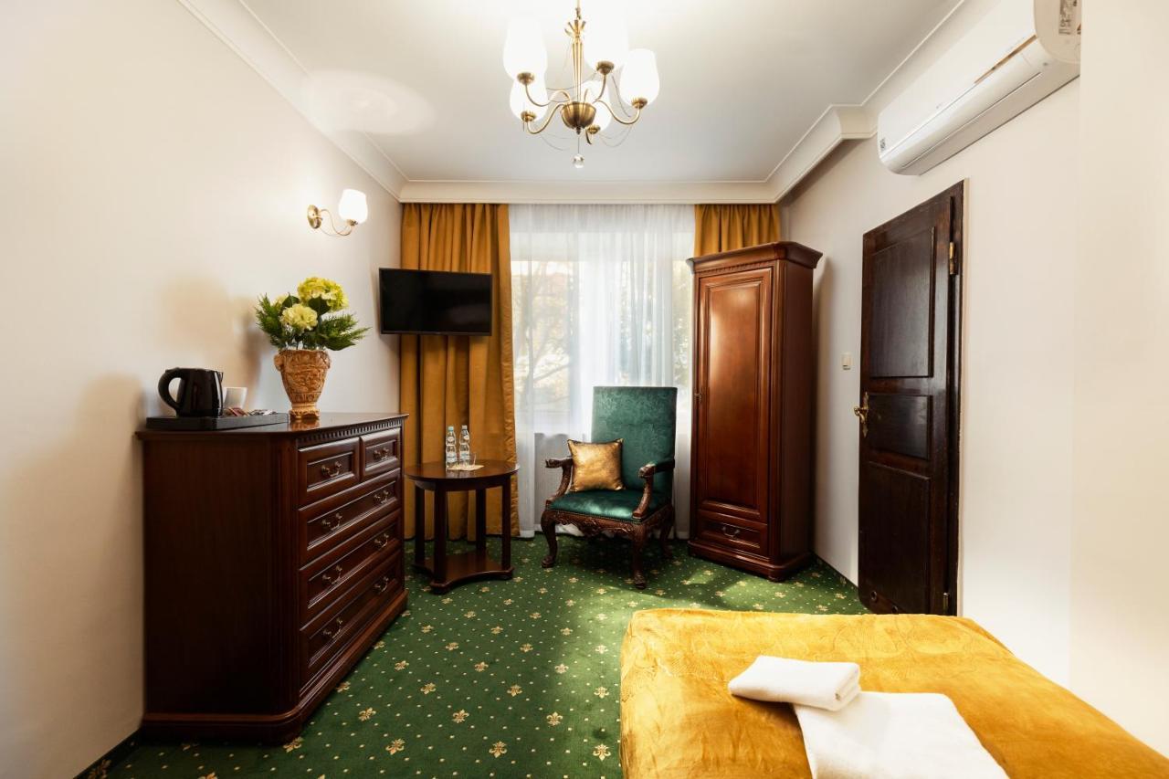 Villa Toscania-Check In 24H Poznan Dış mekan fotoğraf